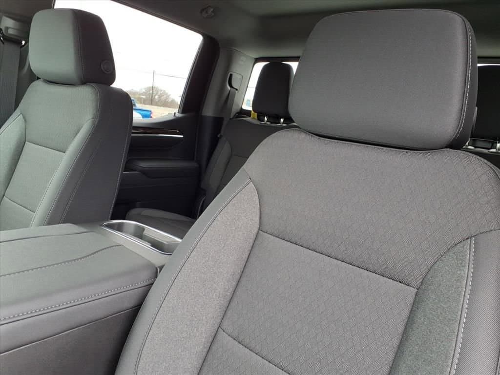 2026 Chevrolet Silverado 1500 - Image 12