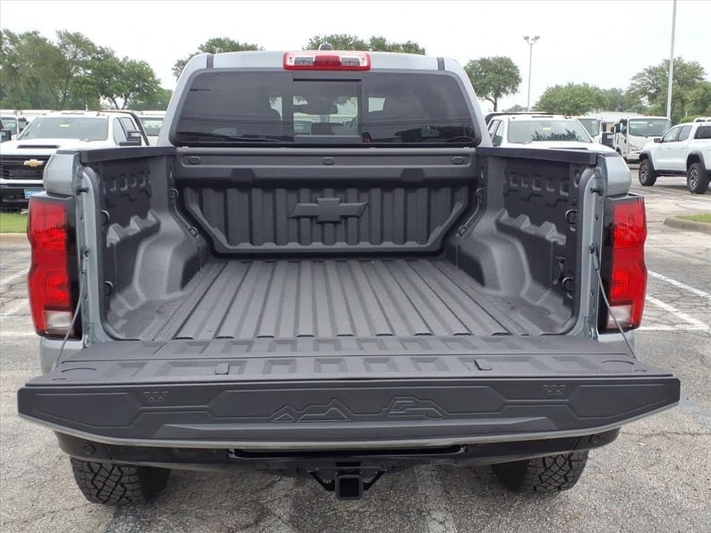 2026 Chevrolet Colorado - Image 12