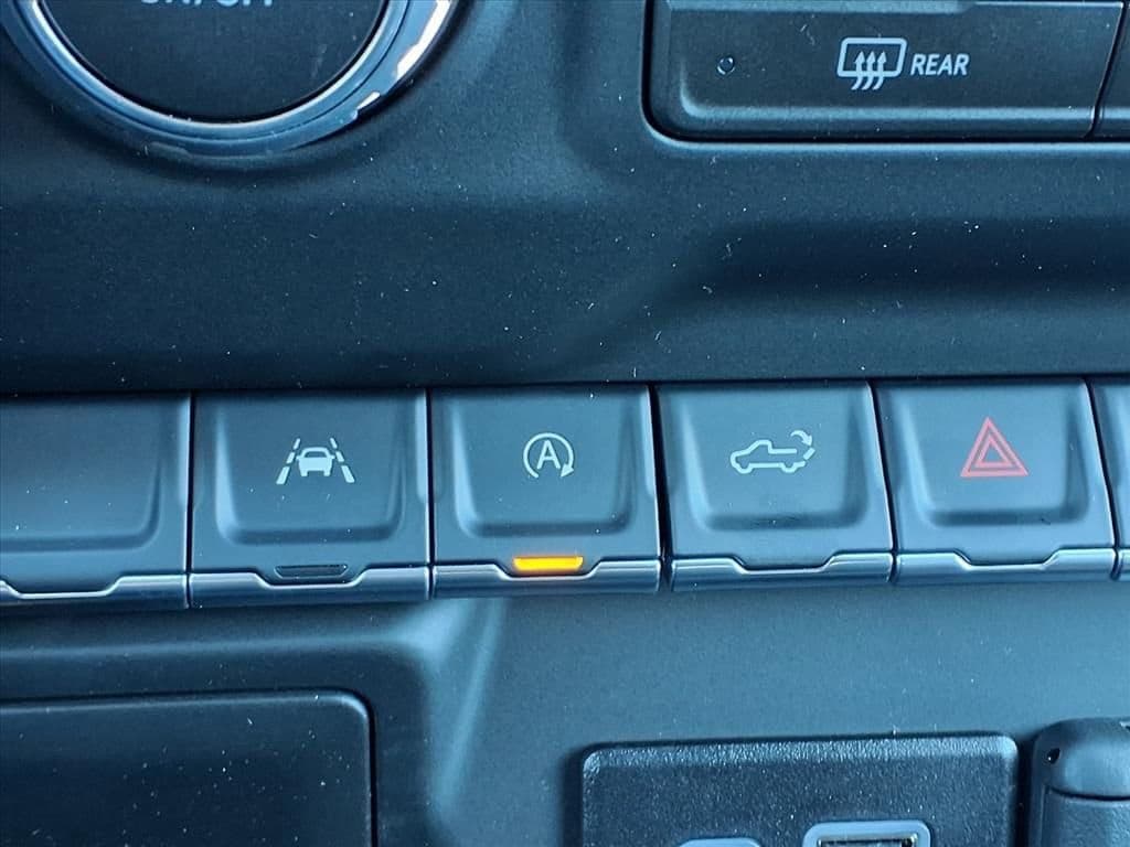 2026 Chevrolet Silverado 1500 - Image 9