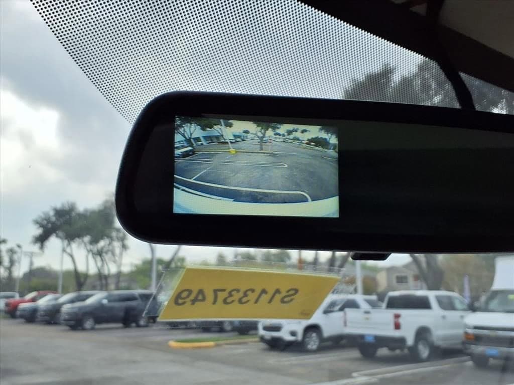 2025 Chevrolet Express Cutaway 3500 - Image 15