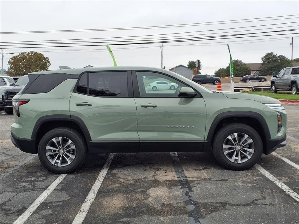 2026 Chevrolet Equinox - Image 3