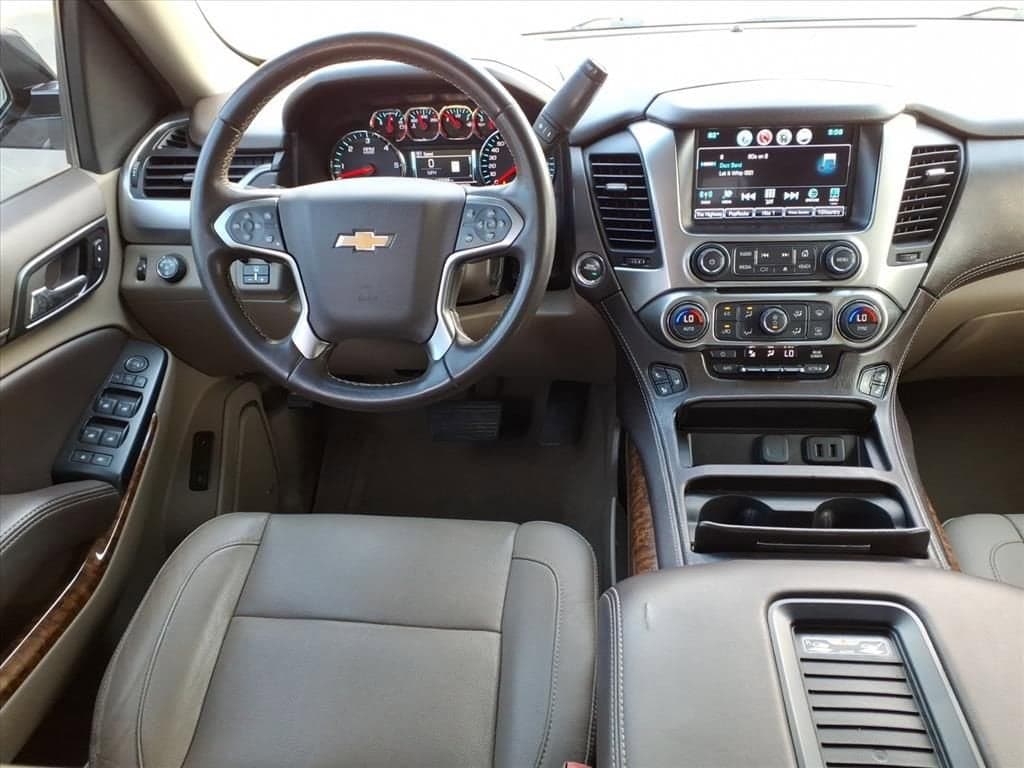 2019 Chevrolet Suburban - Image 21
