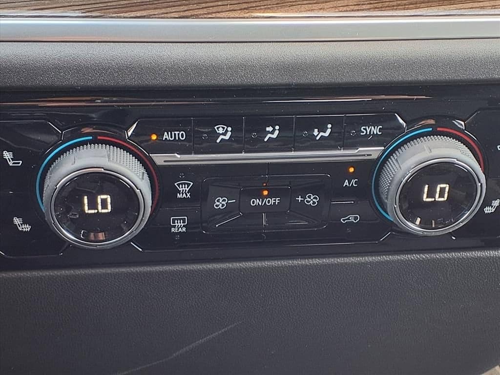 2026 Chevrolet Silverado 1500 - Image 17