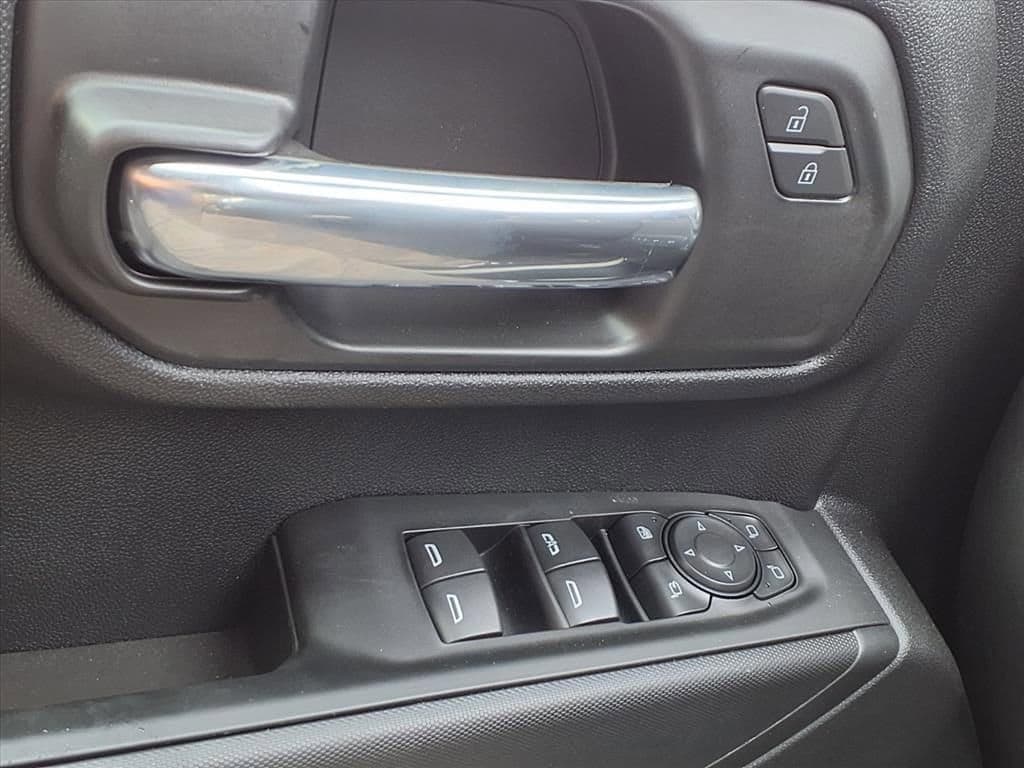 2026 Chevrolet Silverado 2500 HD - Image 17