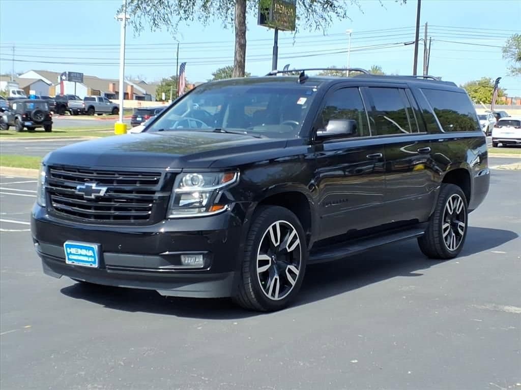 2019 Chevrolet Suburban - Image 4