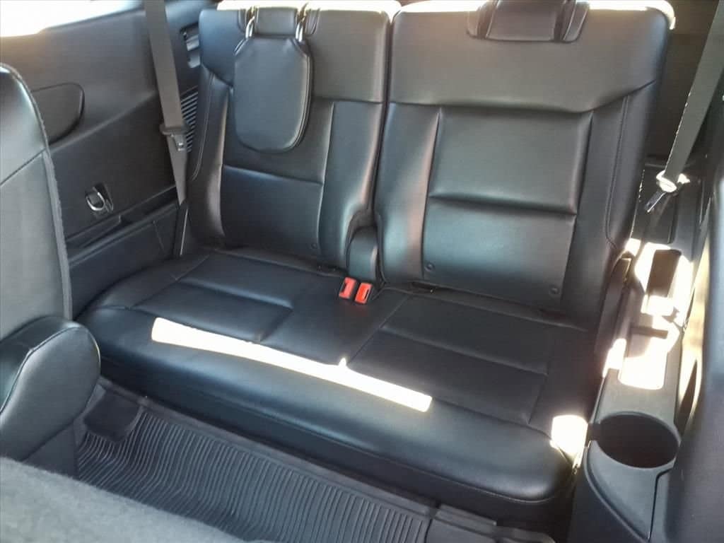 2020 Ford Explorer - Image 23