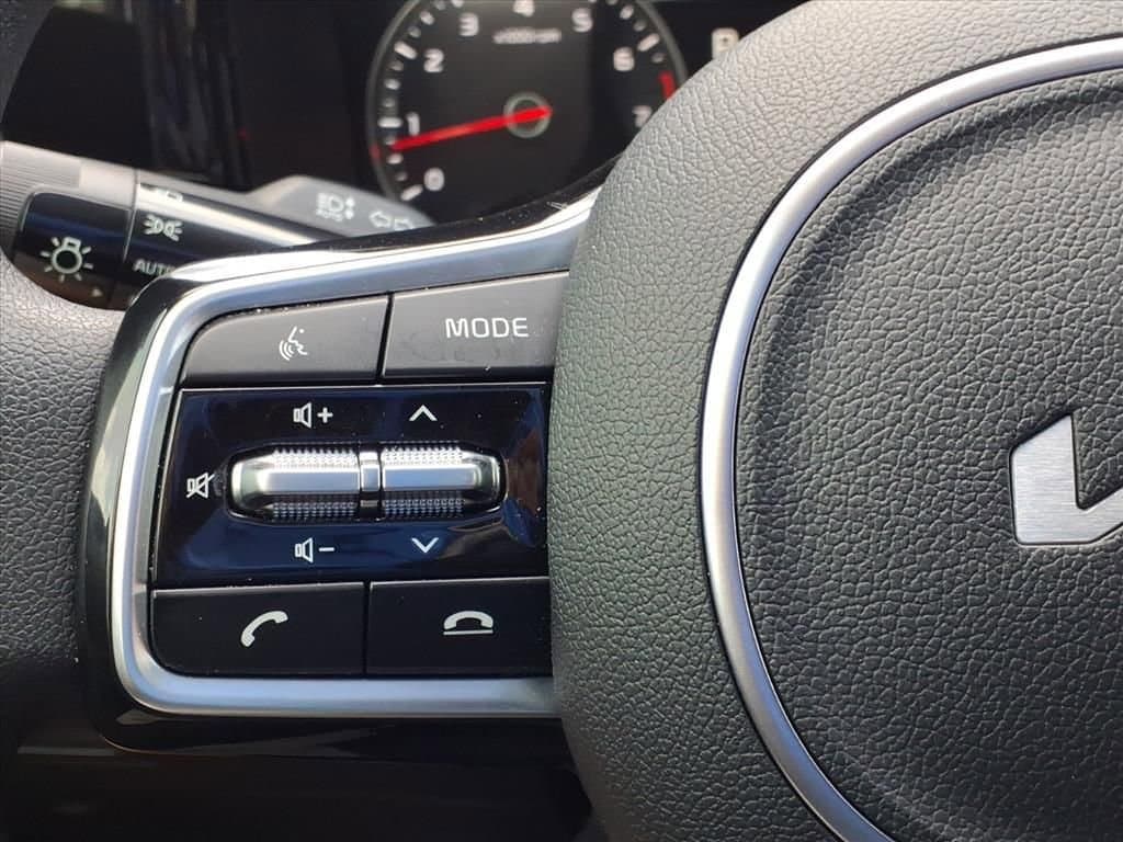 2023 Kia Sorento - Image 31