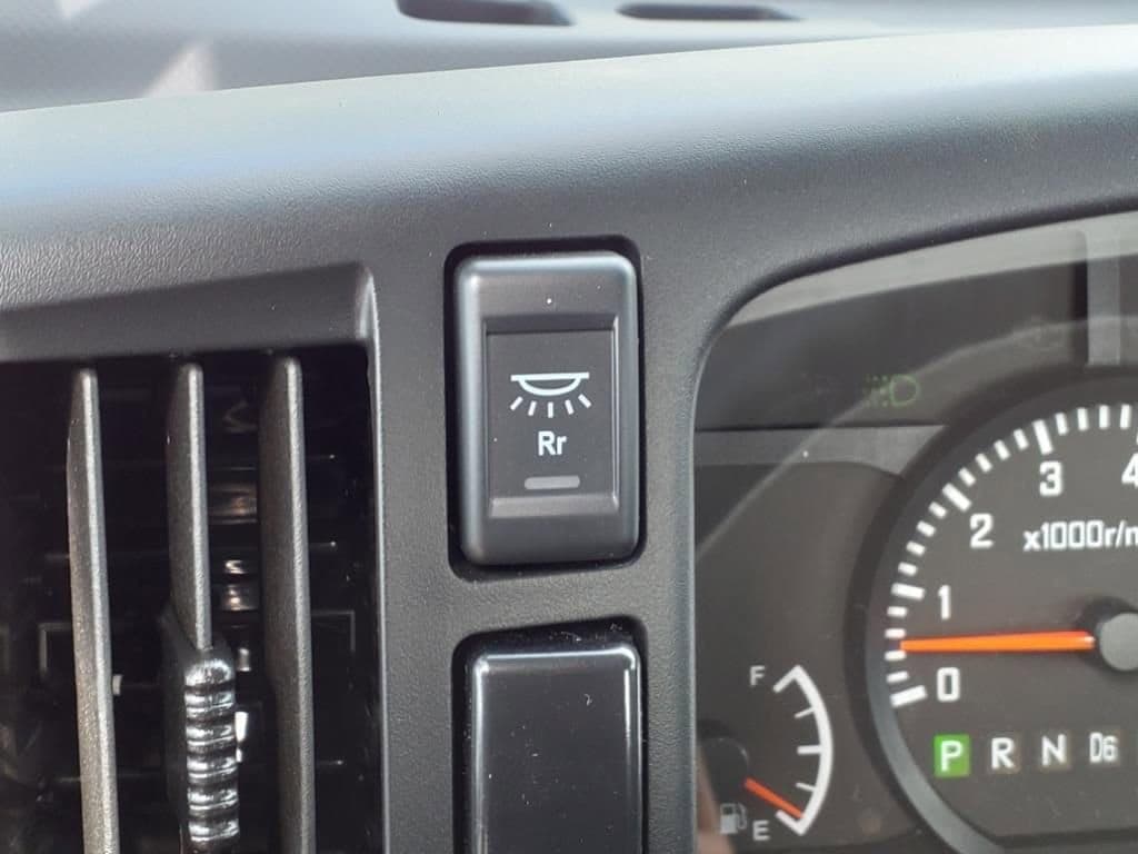 2024 Chevrolet Low Cab Forward 4500 HG - Image 10