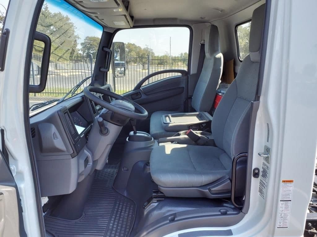 2025 Chevrolet Low Cab Forward 5500 XD - Image 6