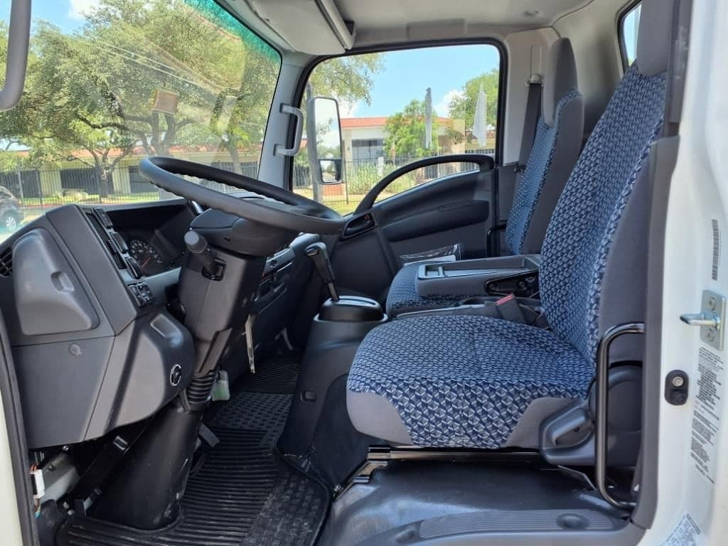 2024 Chevrolet Low Cab Forward 4500 HG - Image 6