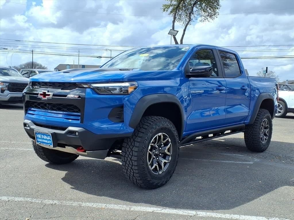 2026 Chevrolet Colorado - Image 3