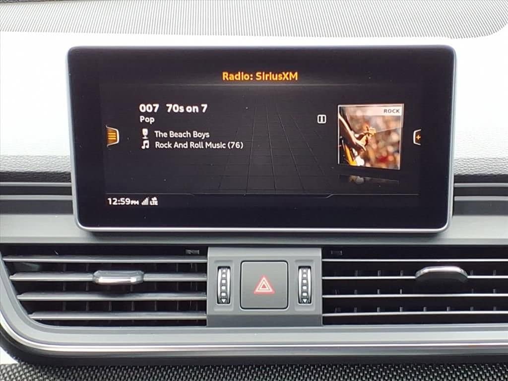 2019 Audi SQ5 - Image 27