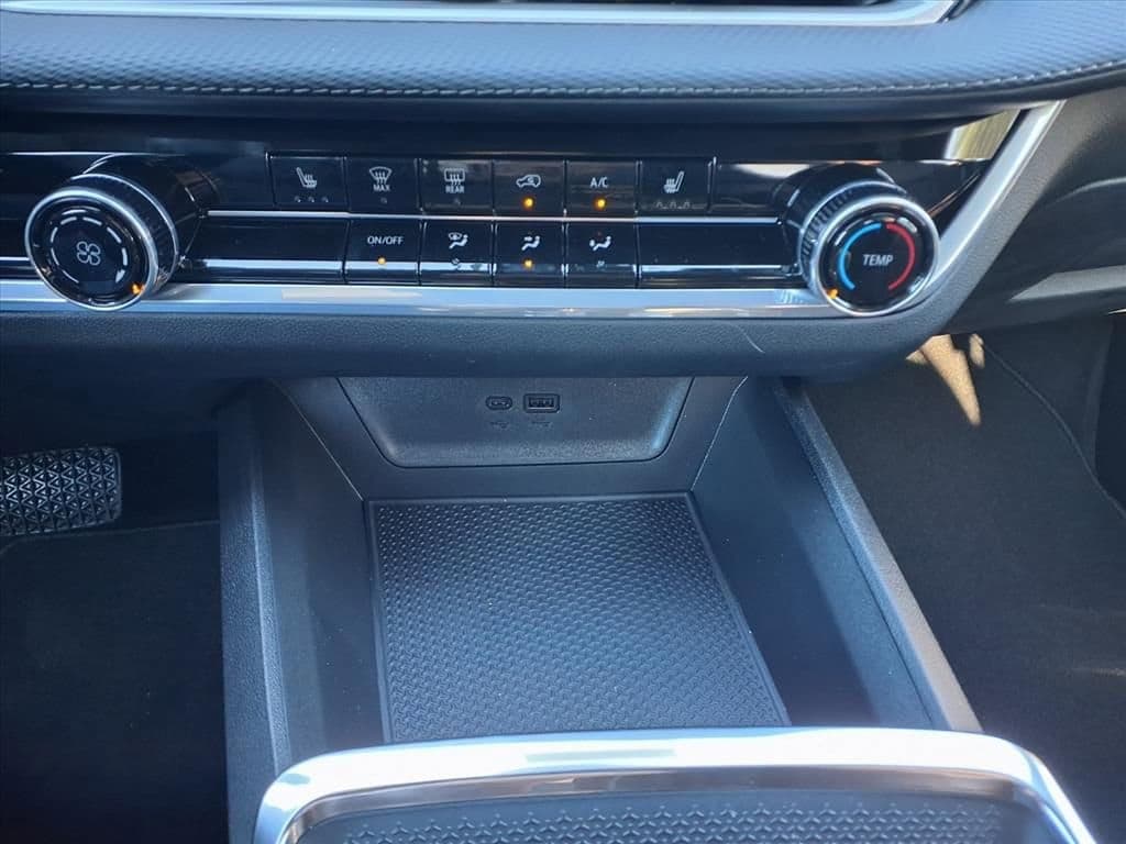 2026 Chevrolet Equinox - Image 16