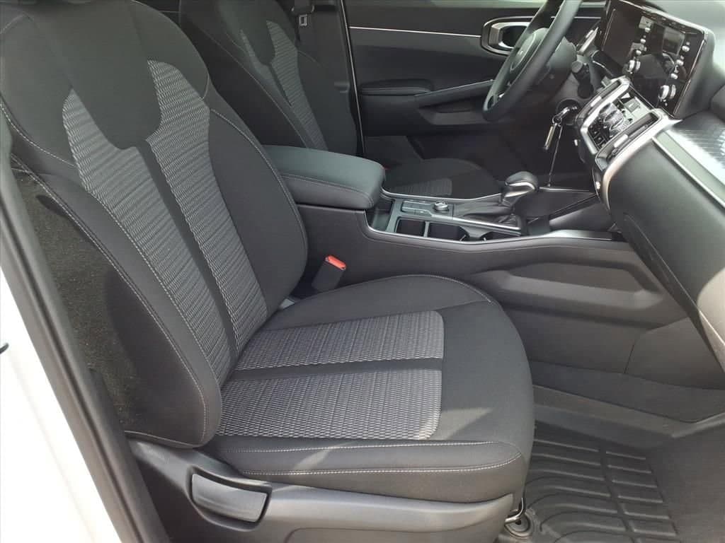 2023 Kia Sorento - Image 19