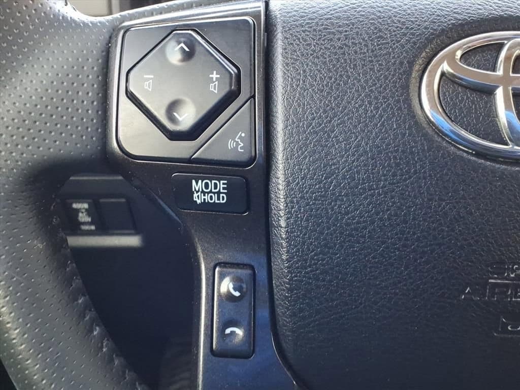 2021 Toyota 4Runner - Image 28