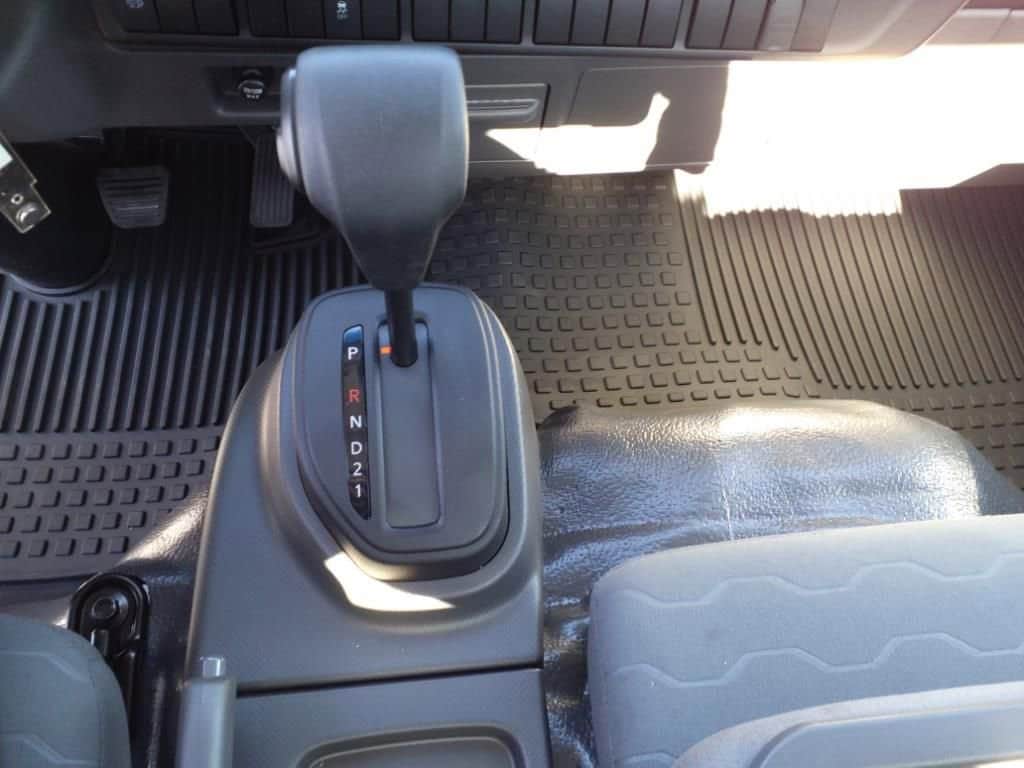 2025 Chevrolet Low Cab Forward 5500 XD - Image 17