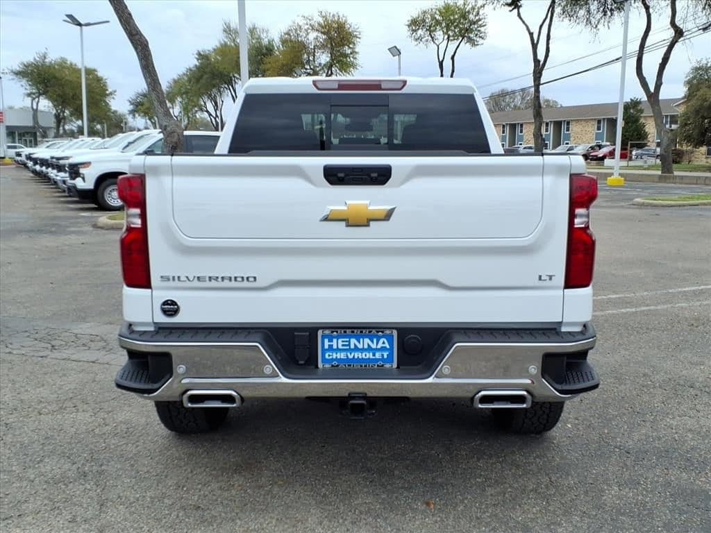 2026 Chevrolet Silverado 1500 - Image 7