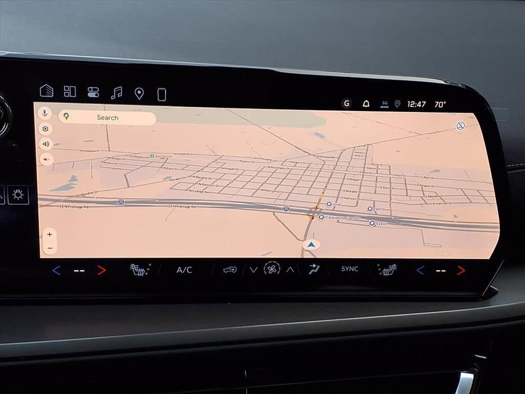 2026 Chevrolet Traverse - Image 14