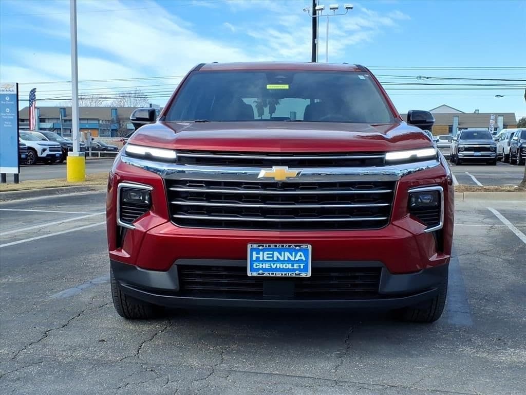 2026 Chevrolet Traverse - Image 2