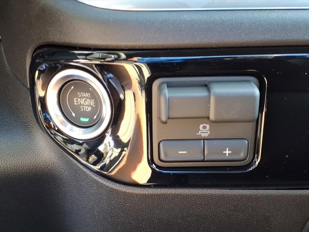 2026 Chevrolet Silverado 3500 HD Chassis Cab - Image 14