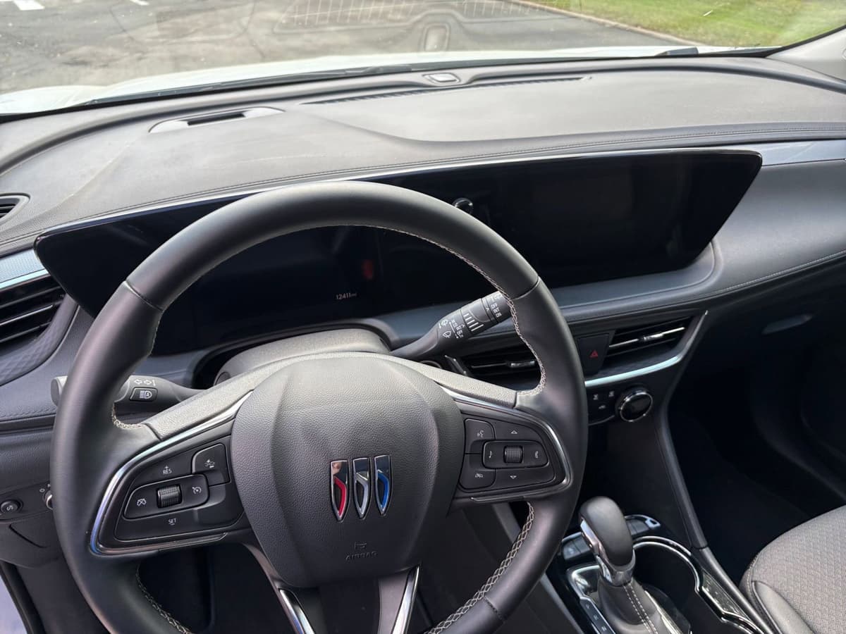 2025 Buick Encore GX - Image 31