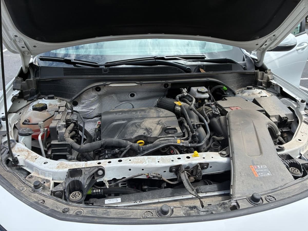 2025 Buick Envista - Image 30