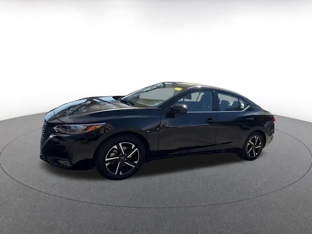 2025 Nissan Sentra - Image 6