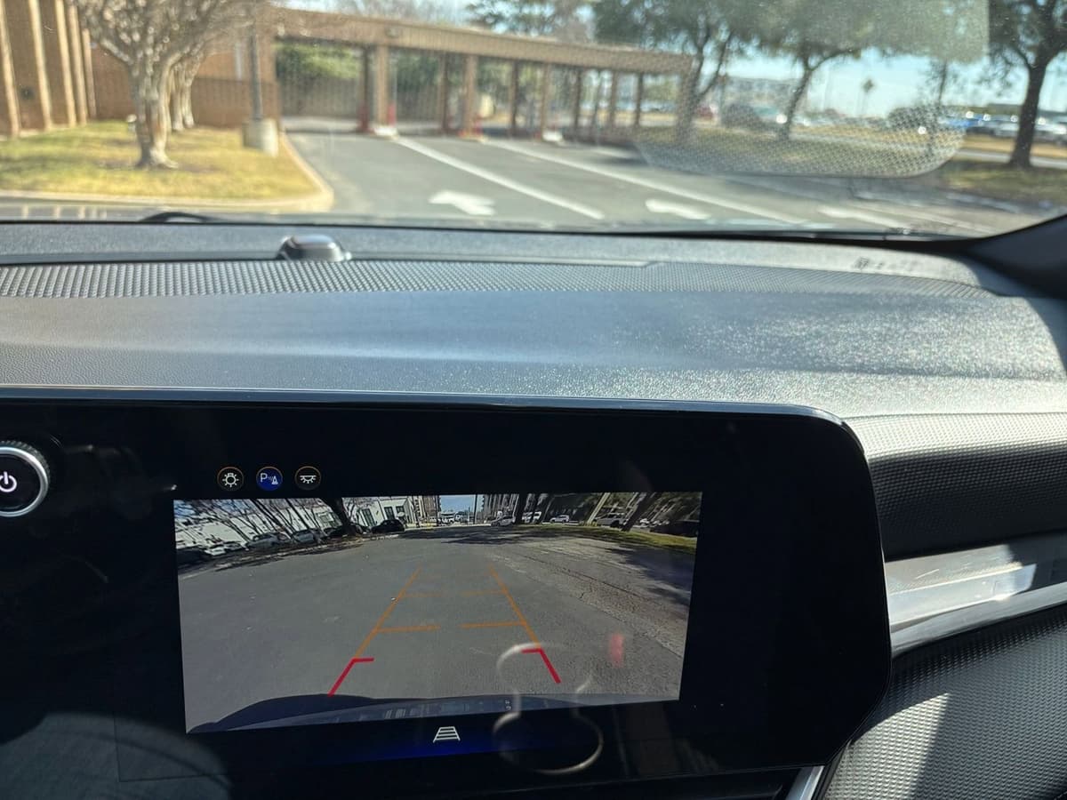 2025 Chevrolet Equinox - Image 20