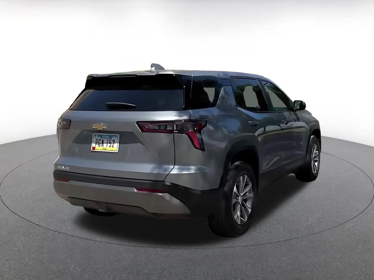 2025 Chevrolet Equinox - Image 13