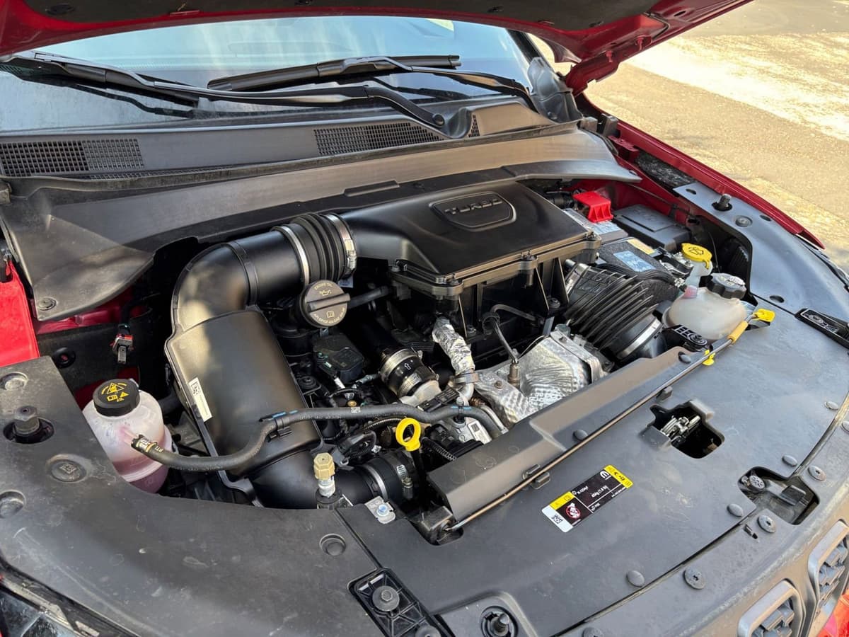 2025 Jeep Compass - Image 27