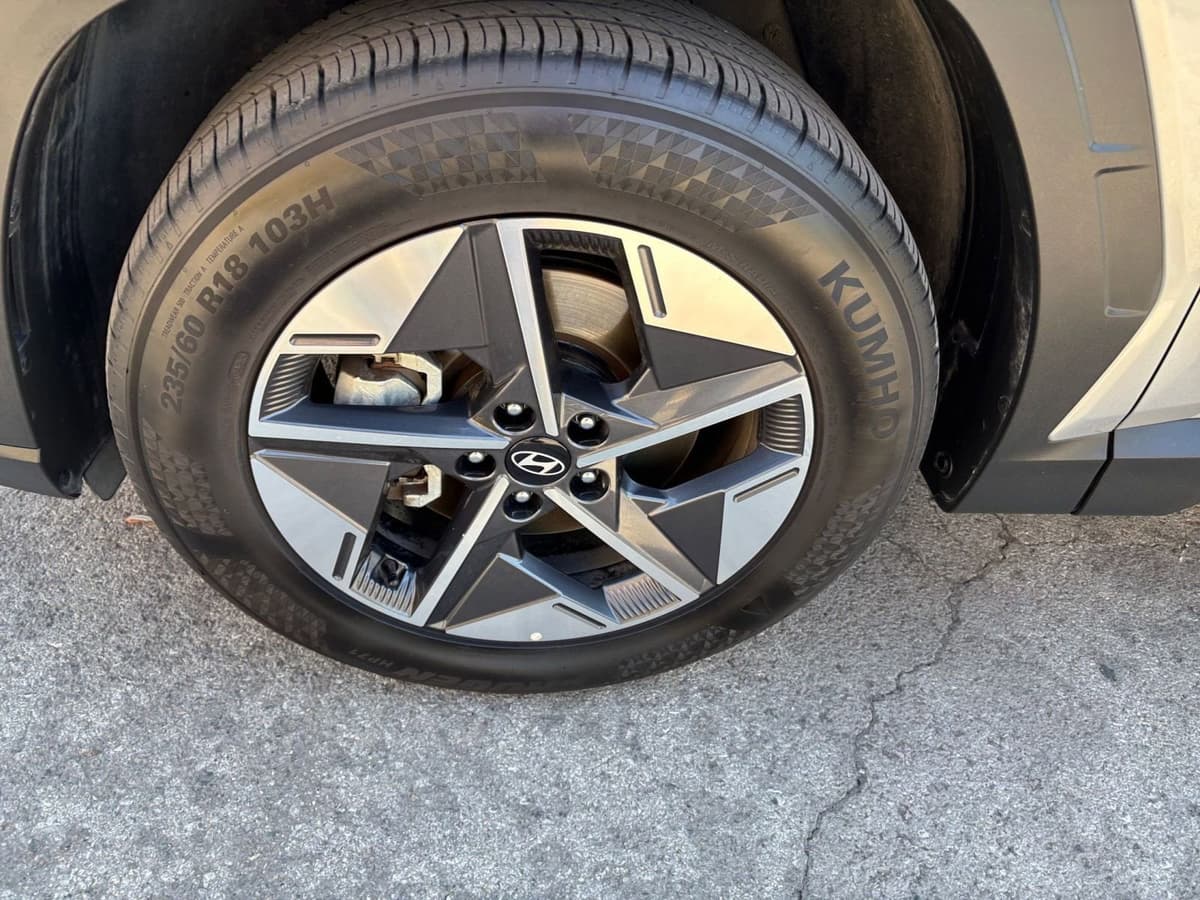 2025 Hyundai Tucson - Image 27