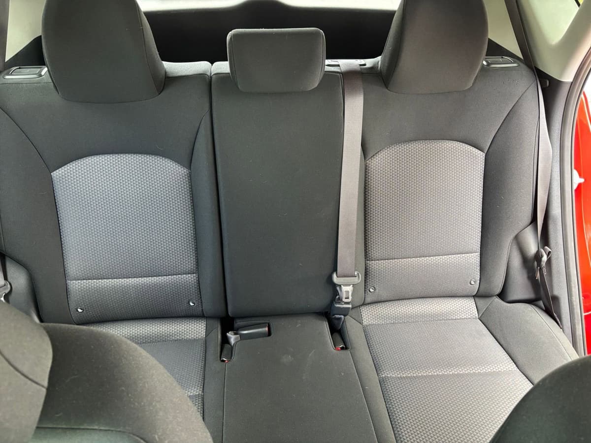 2025 Kia Soul - Image 33