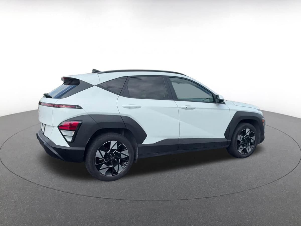 2025 Hyundai Kona - Image 11