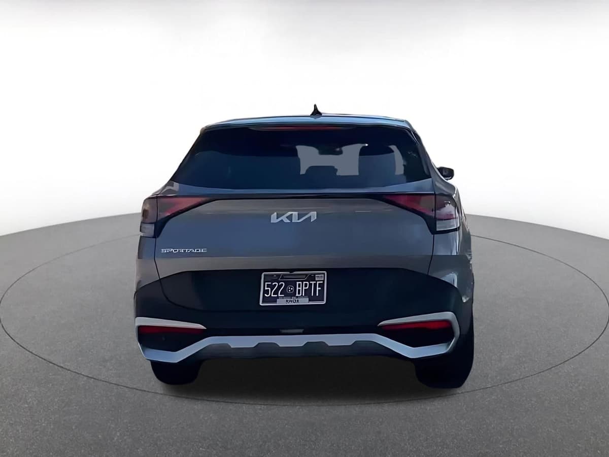 2025 Kia Sportage - Image 12