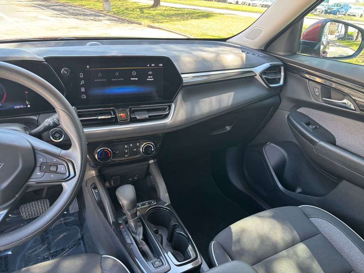 2025 Chevrolet Trailblazer - Image 30