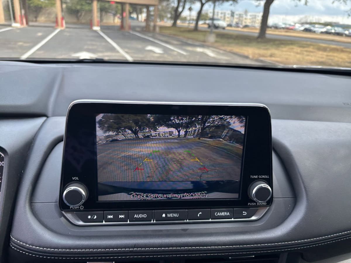 2025 Nissan Rogue - Image 20