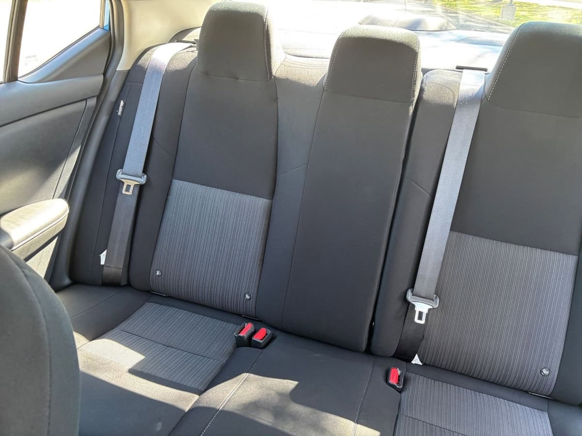 2025 Nissan Sentra - Image 34