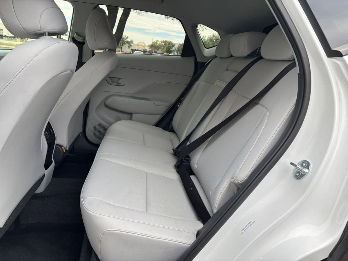 2025 Hyundai Kona - Image 23