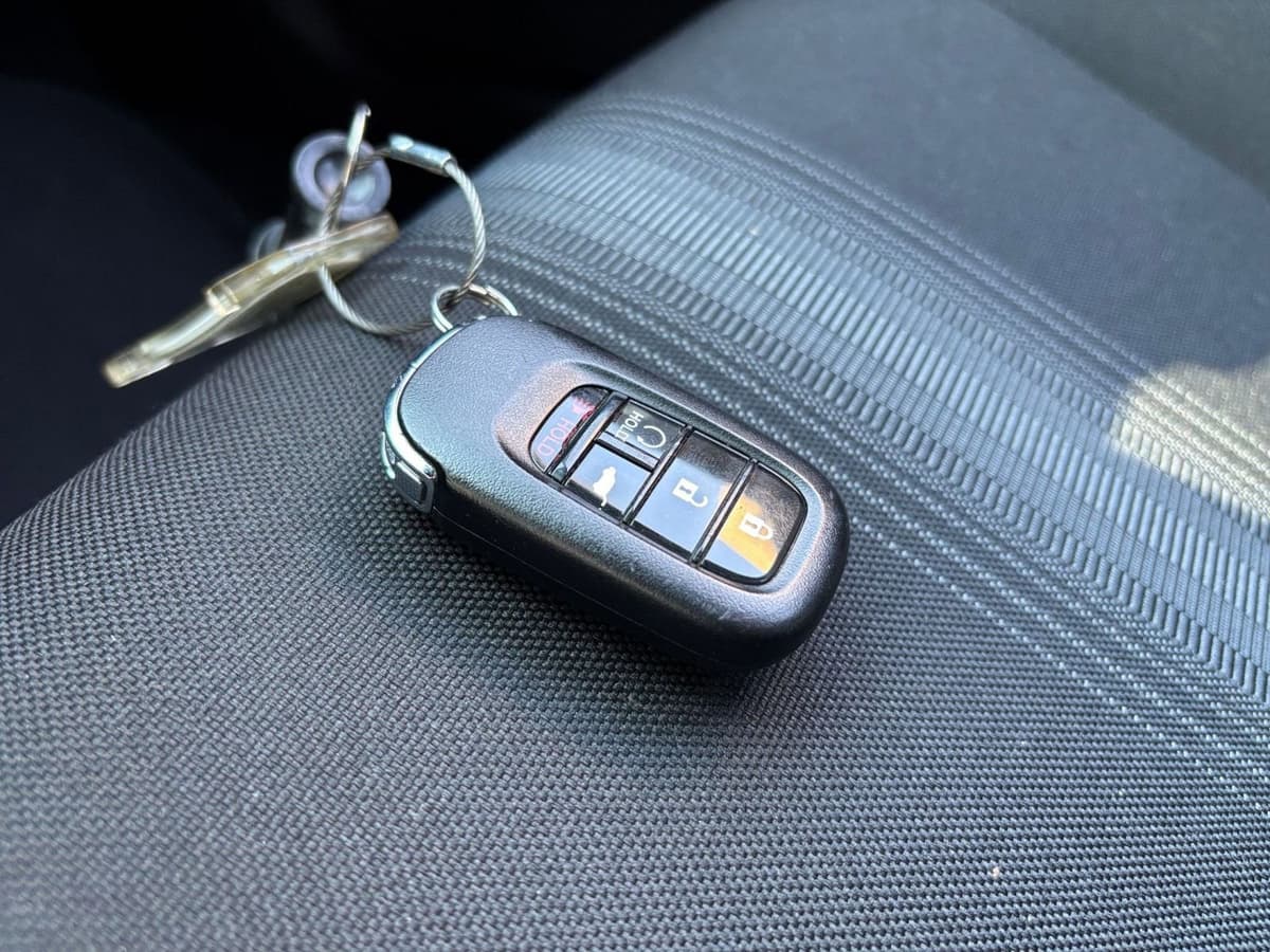 2025 Honda Civic - Image 18