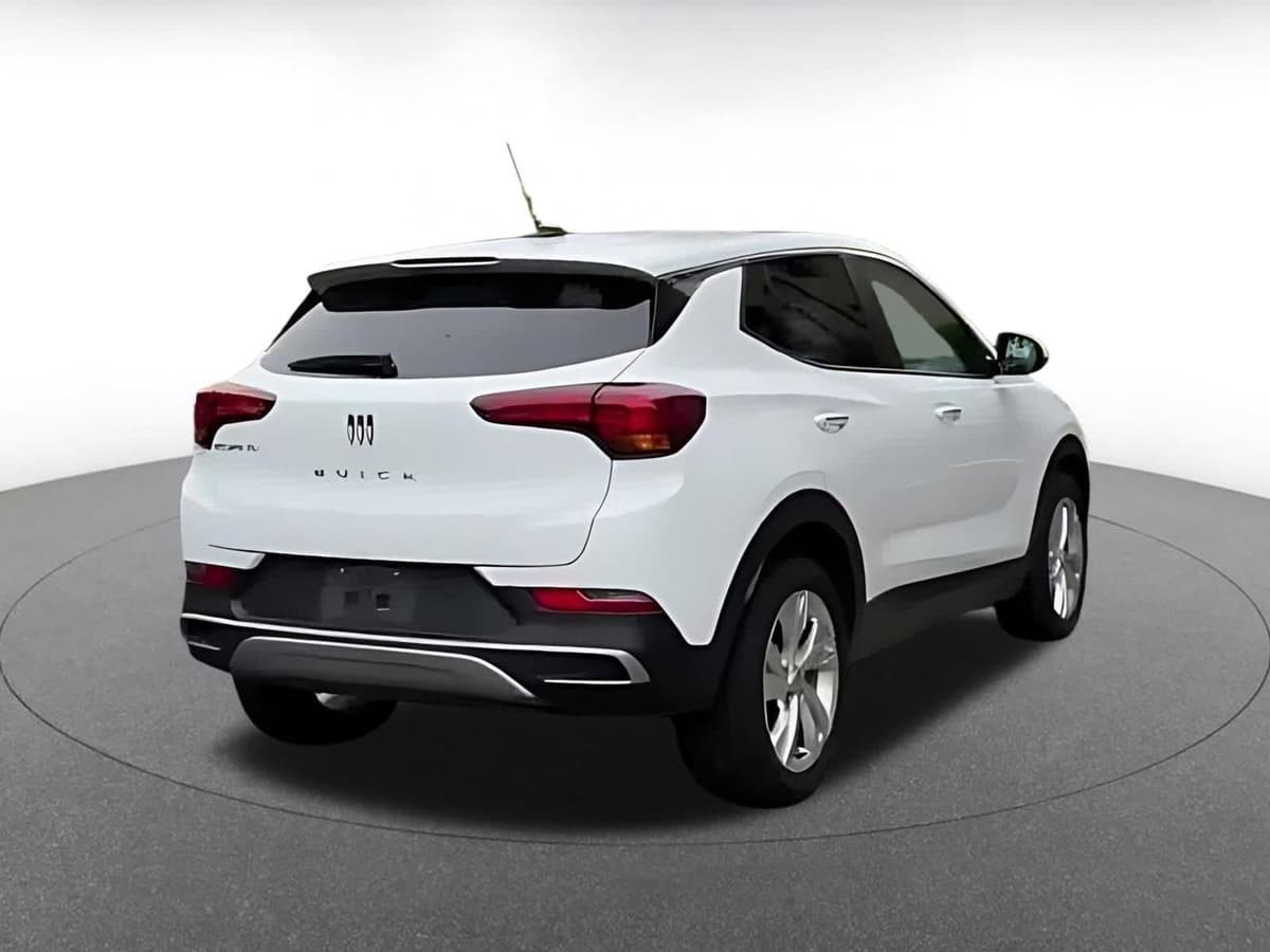 2025 Buick Encore GX - Image 11