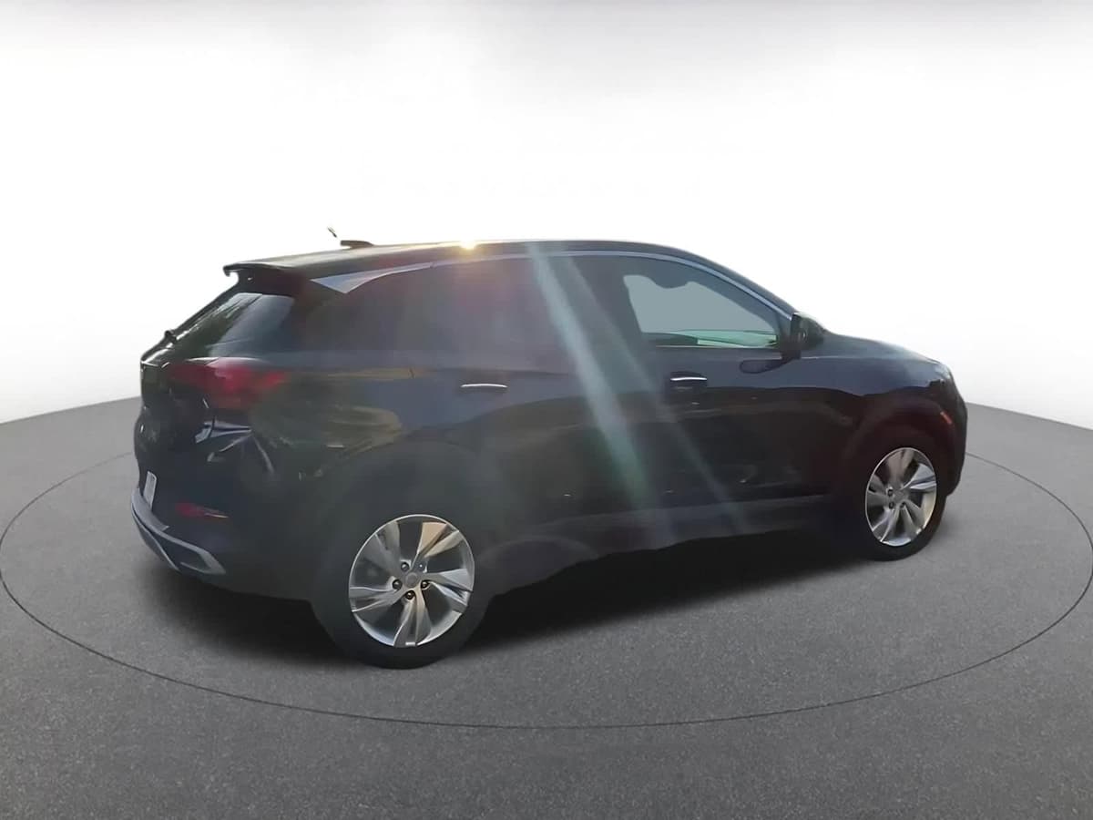 2025 Buick Encore GX - Image 15