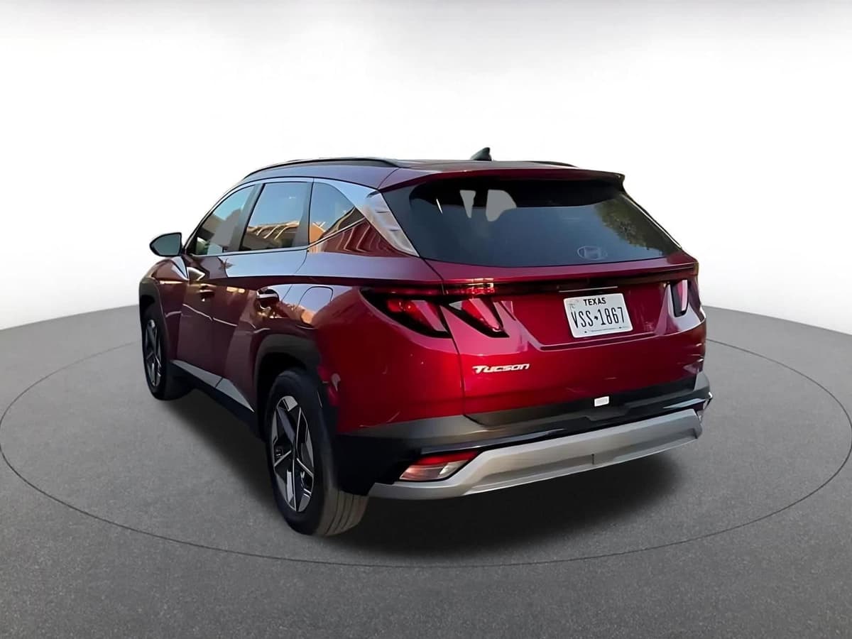 2025 Hyundai Tucson - Image 11