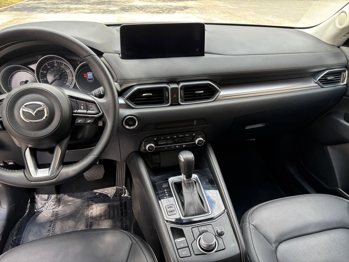 2025 Mazda CX-5 - Image 28