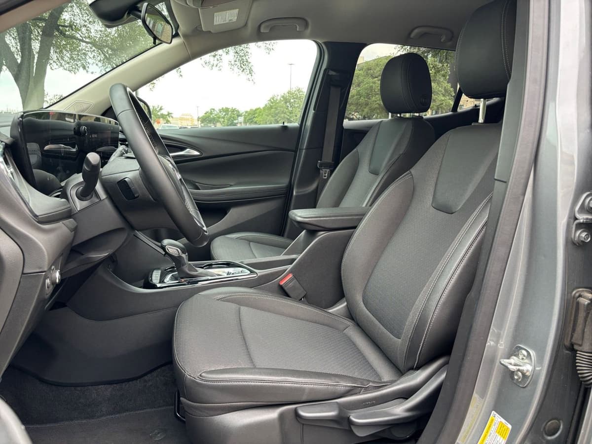 2025 Buick Encore GX - Image 22