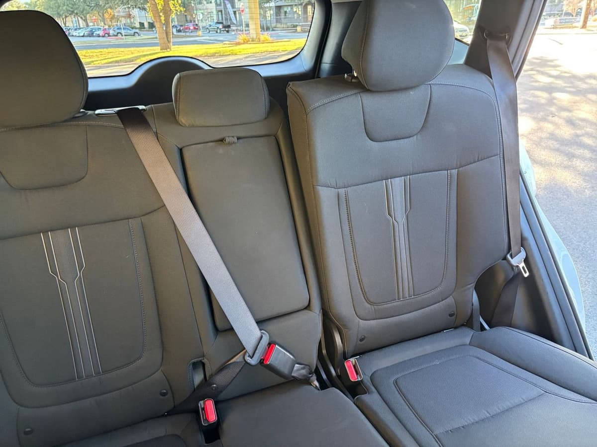 2025 Hyundai Tucson - Image 32