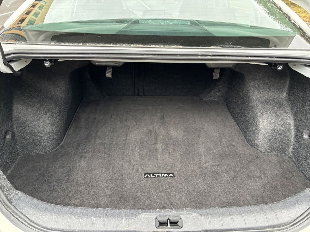 2025 Nissan Altima - Image 26
