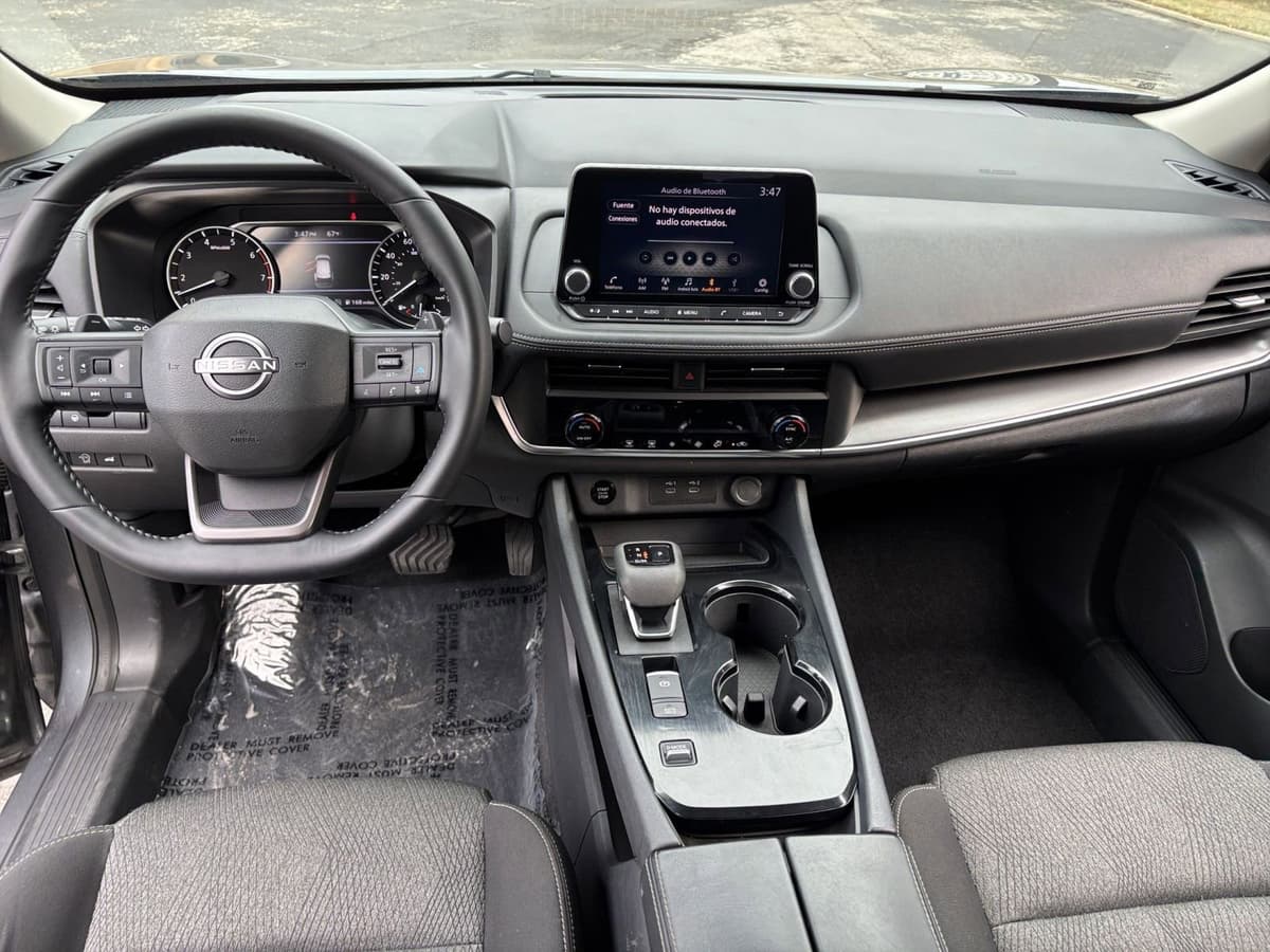 2025 Nissan Rogue - Image 28