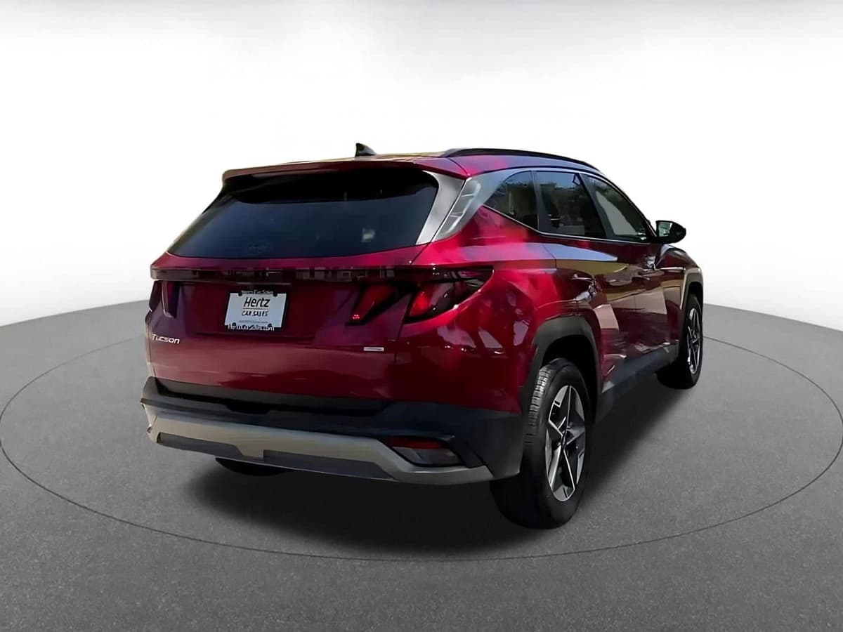2025 Hyundai Tucson - Image 11