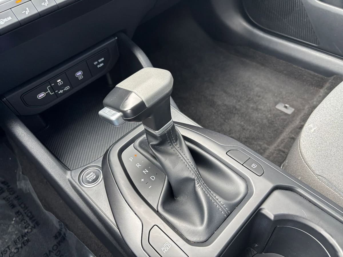 2025 Kia K4 - Image 36