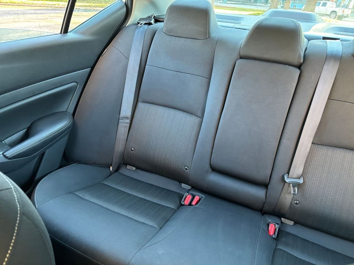 2025 Nissan Altima - Image 34